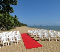 Beachfront Weddings available