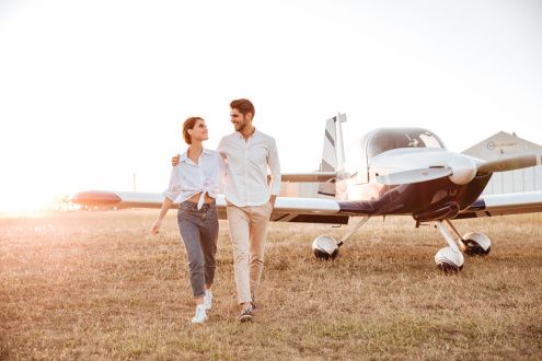LEISURE TRAVEL & TOURISM