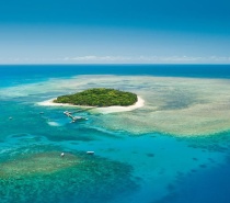 Green Island is a beautiful 6000 year old coral cay located in the Great Barrier Reef