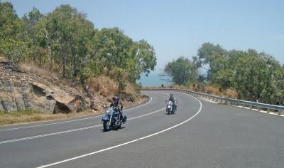 Experience a ride on a Harley-Davidson OR Trike !!