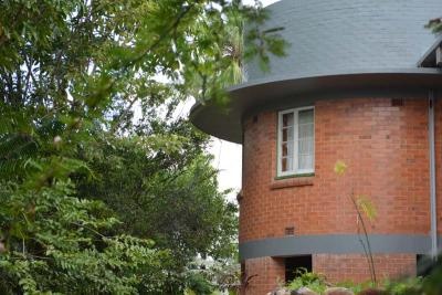Guest House Features