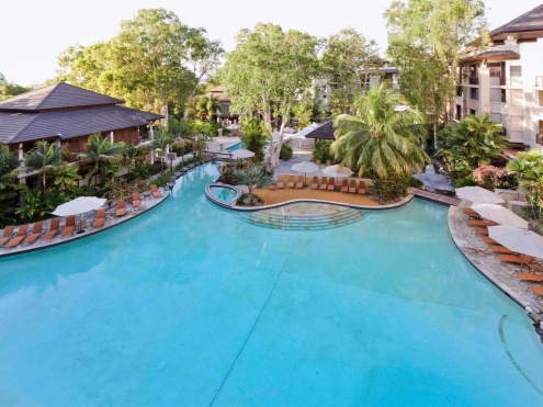 Sea Temple Palm Cove Apartments