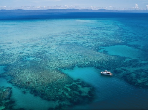 Upolu Cay & Reef