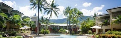 Palm Cove Accommodation at Amphora