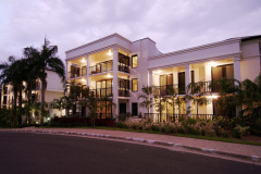 Elysium Apartments Palm Cove