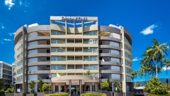 DoubleTree by Hilton Cairns