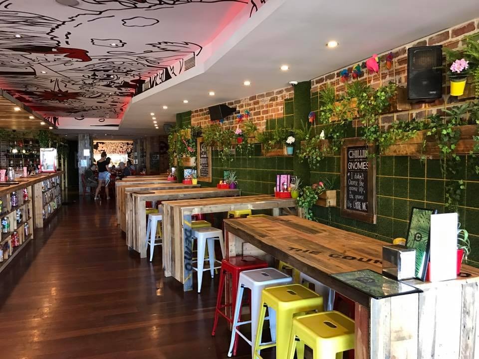 The Courtyard Cairns Esplanade - Cairns - Tourism Town ...