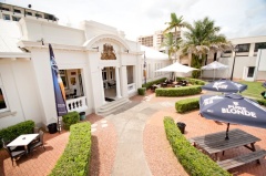 Cairns Courthouse Hotel